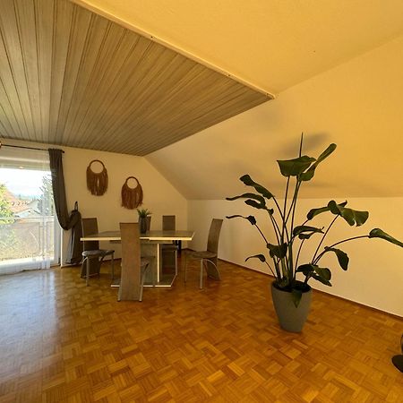 Fewo Boho 110 Qm Mit Bergblick 3 Min Bahnhof Appartement Laufen Buitenkant foto