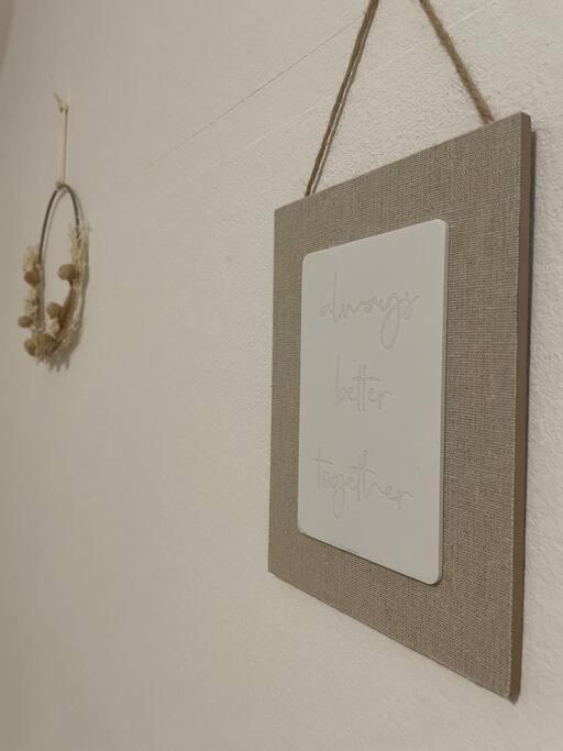 Fewo Boho 110 Qm Mit Bergblick 3 Min Bahnhof Appartement Laufen Buitenkant foto