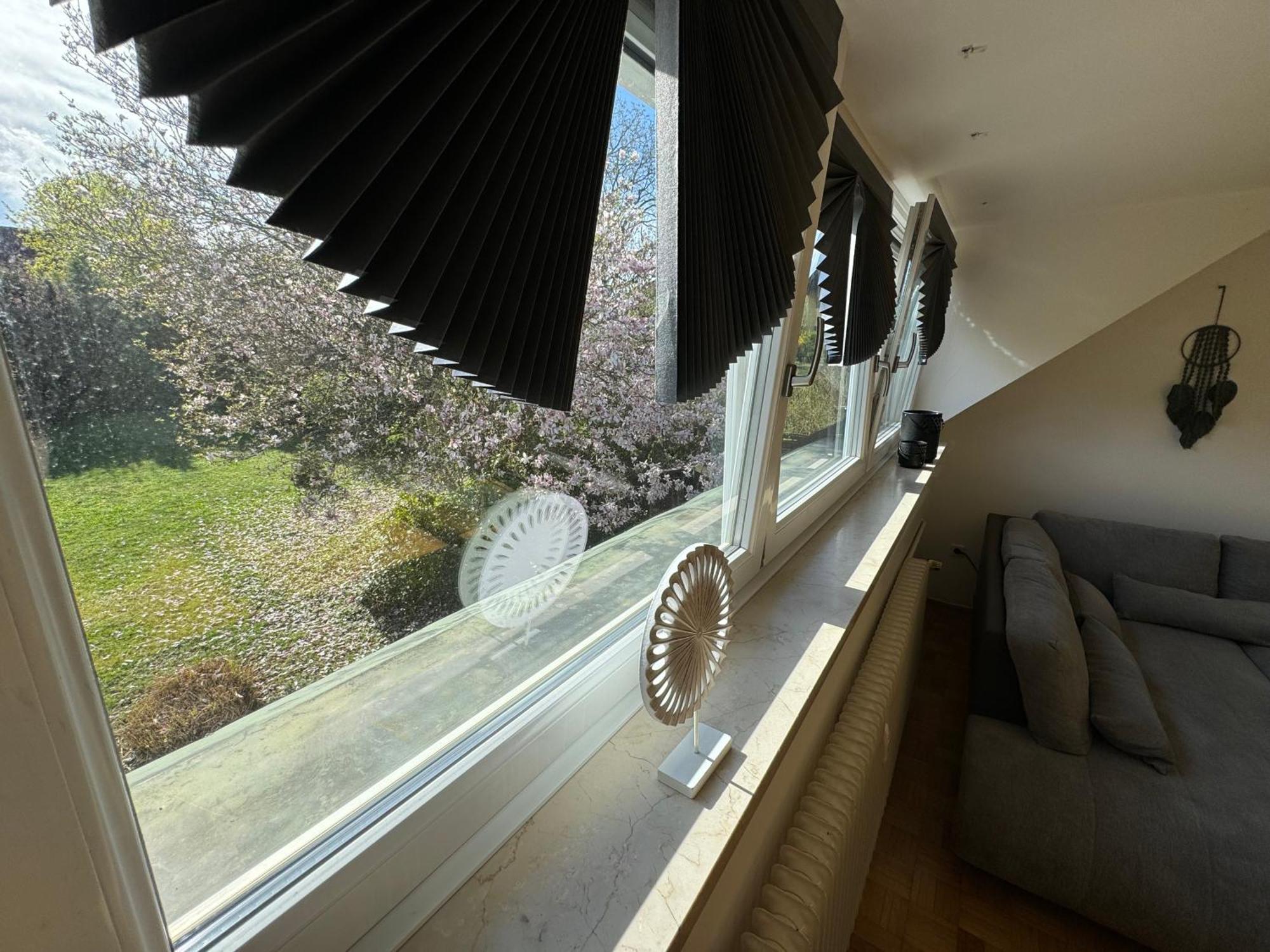 Fewo Boho 110 Qm Mit Bergblick 3 Min Bahnhof Appartement Laufen Buitenkant foto