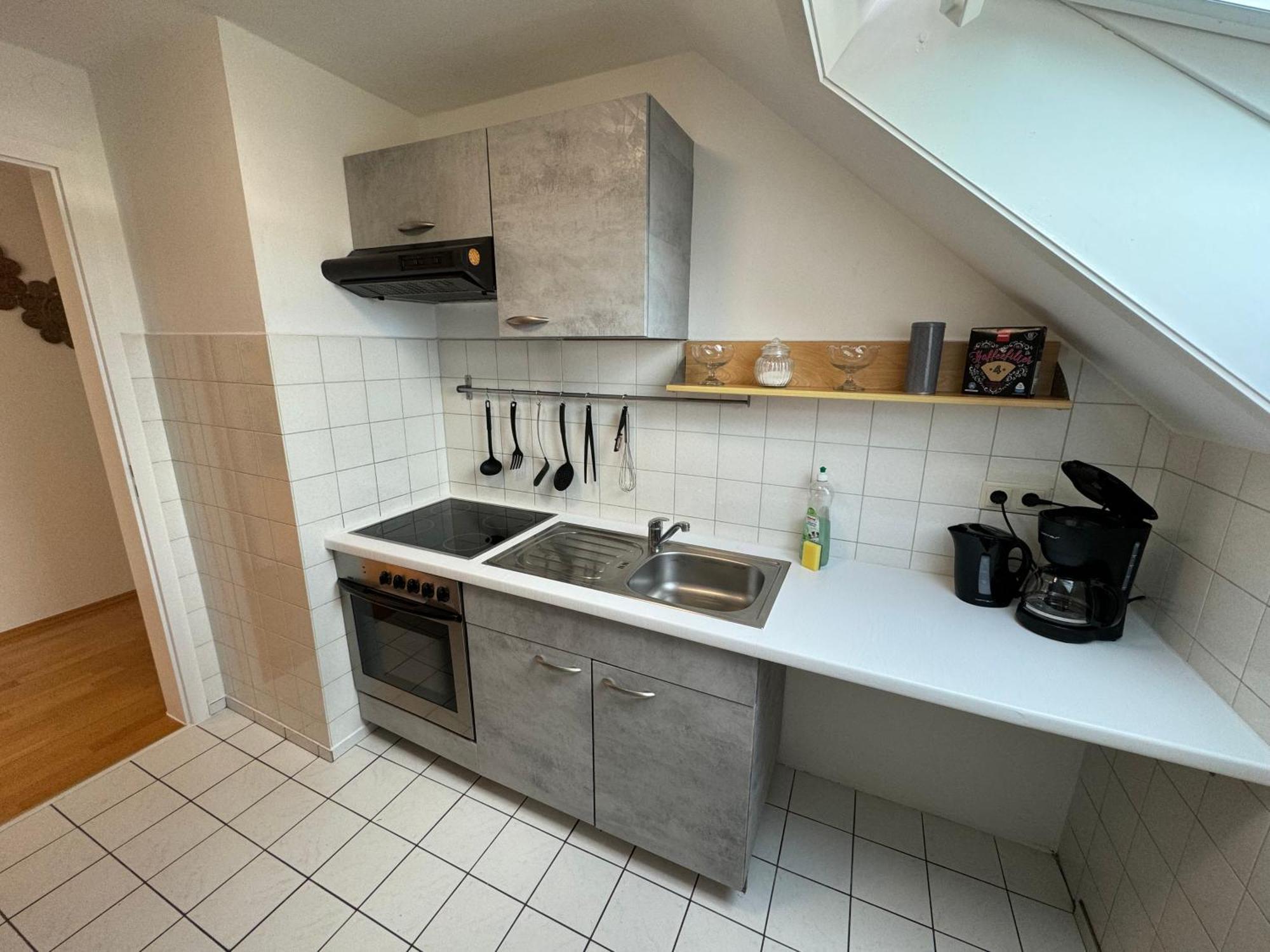 Fewo Boho 110 Qm Mit Bergblick 3 Min Bahnhof Appartement Laufen Buitenkant foto